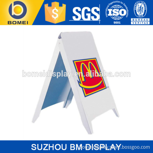 Plastic changeable letter signs, sidewalk sign